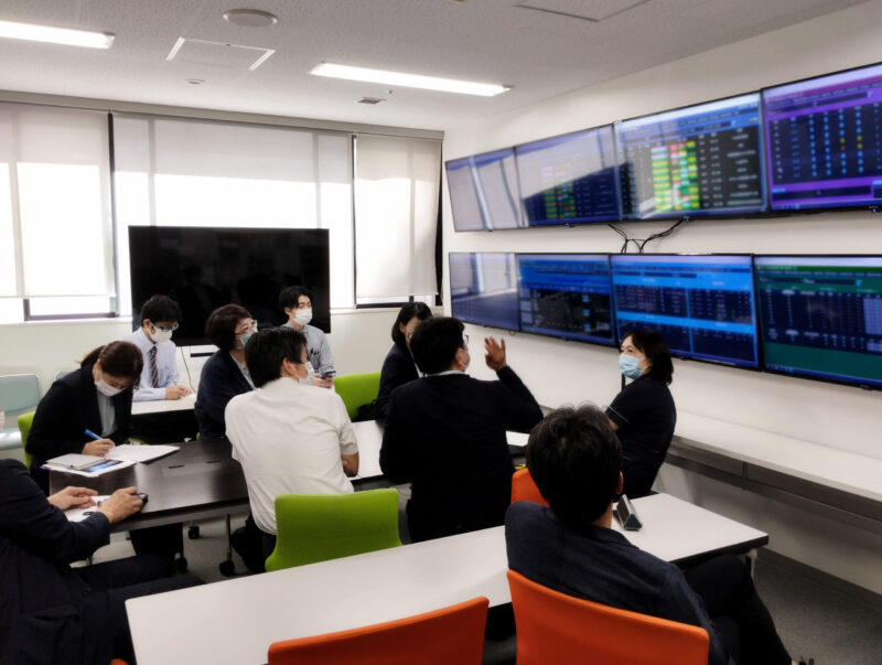 済生会横浜市東部病院様がコマンドセンターを視察されました